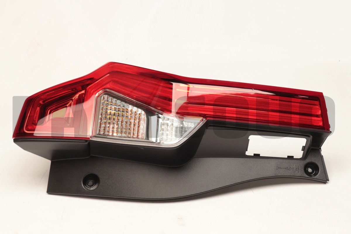 Genuine Mitsubishi 8330B002 Lamp Assy, Comb, RR RH | OE