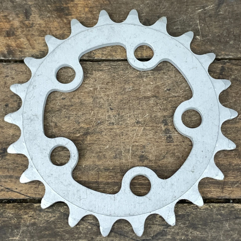 Plato vintage Shimano IG M-22 22 dientes 22t 58 BCD aleación de plata 5 brazos Foto 4 de 4