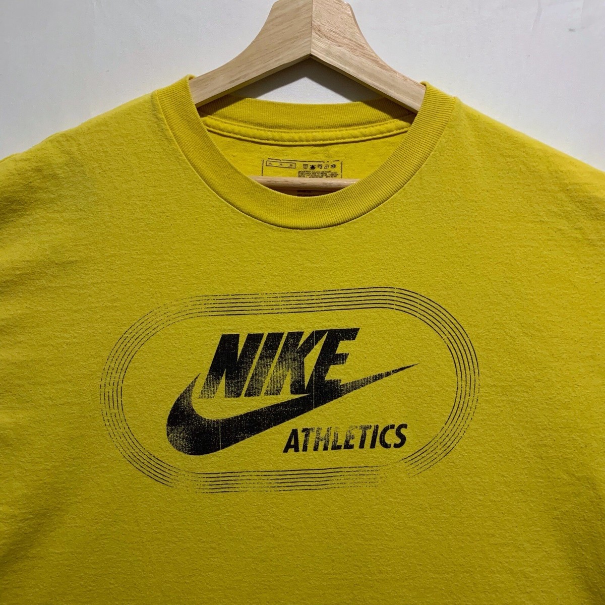 Nike Athletics Swoosh Spell Out Logo T Shirt Size XL Yellow