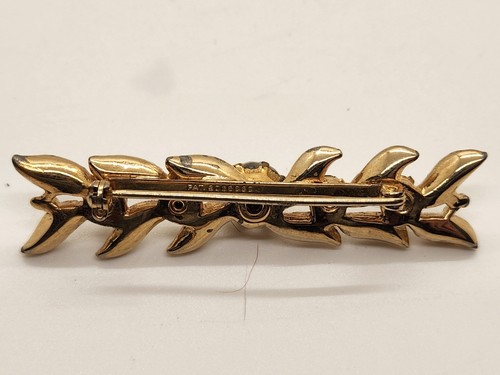 Vintage 10 Estate Brooches Gold/Silver Tone Heart Leaves Coro Bee & Trifari - Picture 7 of 24