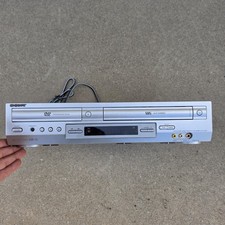 Sony DVD Player / VHS Combo SLV-D300P  Tested...