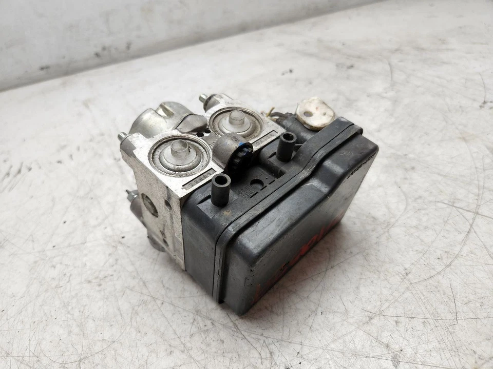 05-10 Scion tC ABS Anti-Lock Brake Pump Actuator Assembly OEM 44050-21100 - Изображение 4 из 4