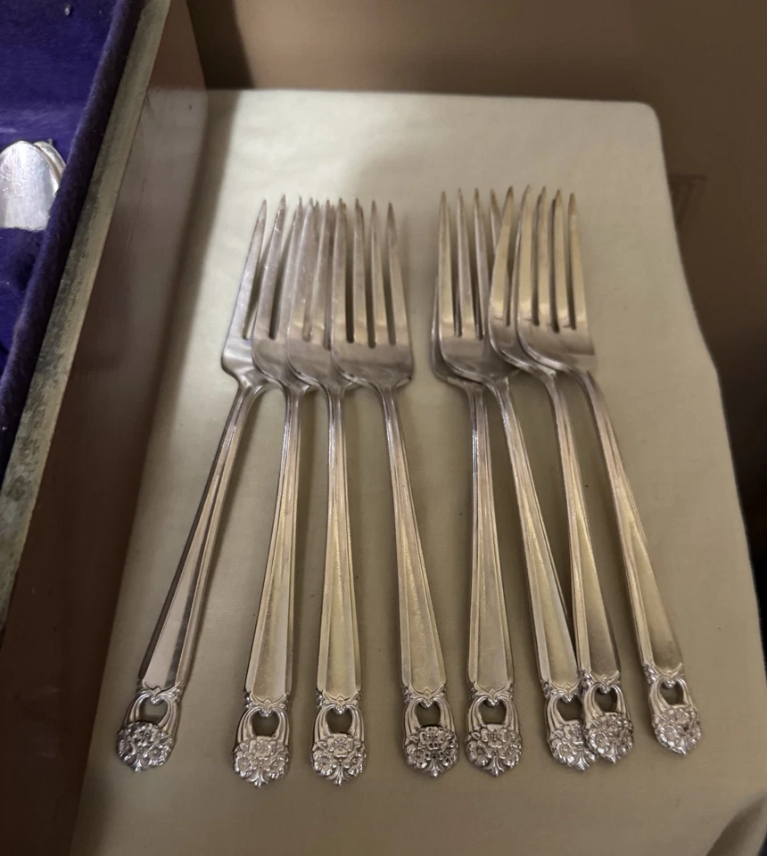 49 Pc Eternally Yours 1847 Rogers Silver Plate Flatware Set w/ Box Service for 8 - Image 4 of 4