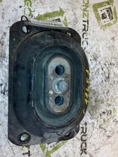 Support moteur Volvo 440