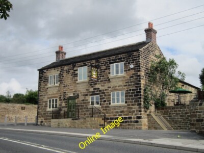 Photo 6x4 The Spread Eagle, Wragby Wragby/SE4117 A Sam Smith's publ c2012