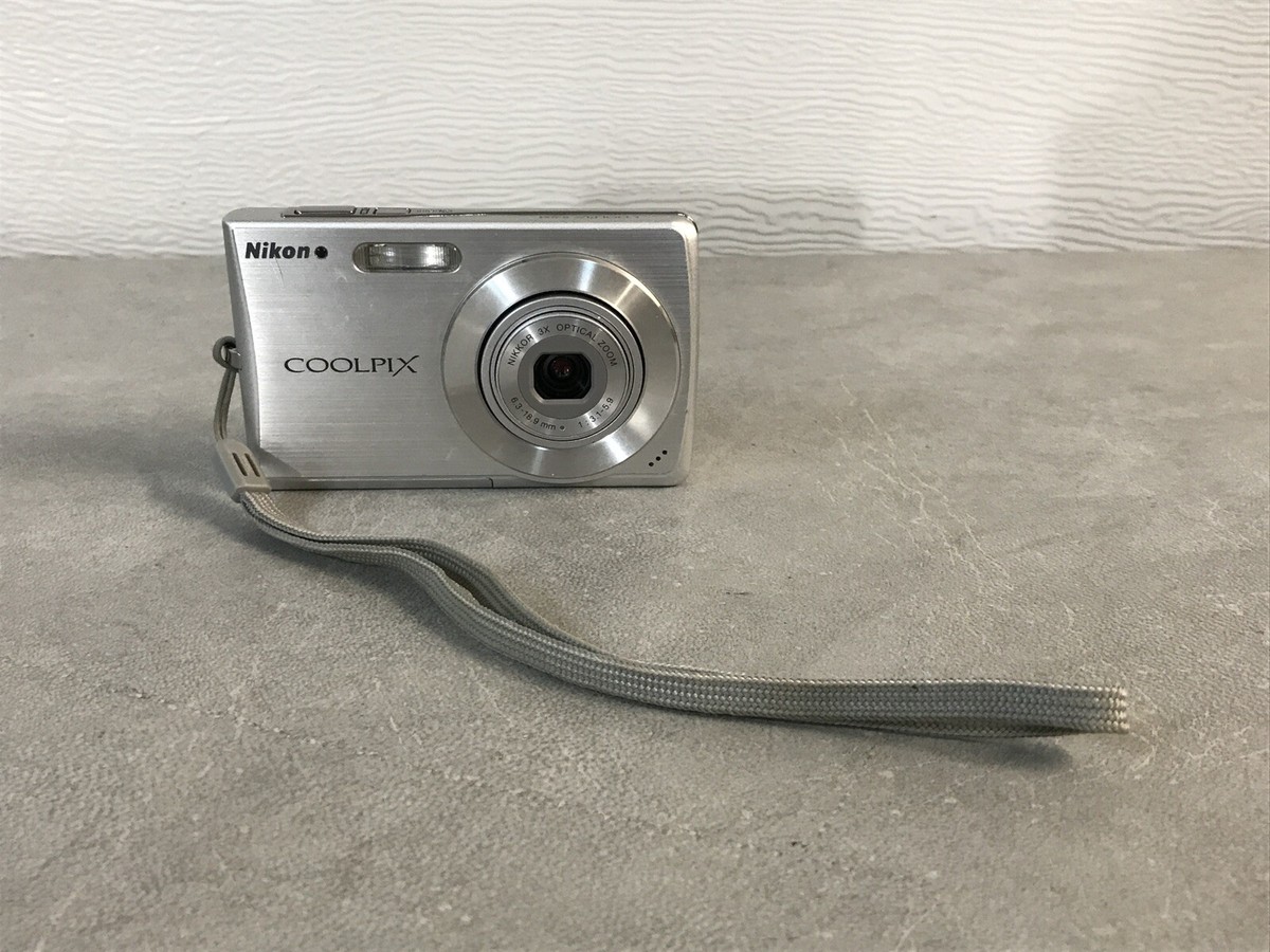 ニコン　coolpixs200 Amazon.com : Nikon Coolpix S200 7.1MP Digital Camera with 3x