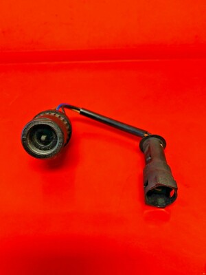 Vehicle Speed Sensor Standard SC20 fits 88-93 Pontiac LeMans for