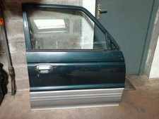 Porte avant et accessoires Mitsubishi PAJERO