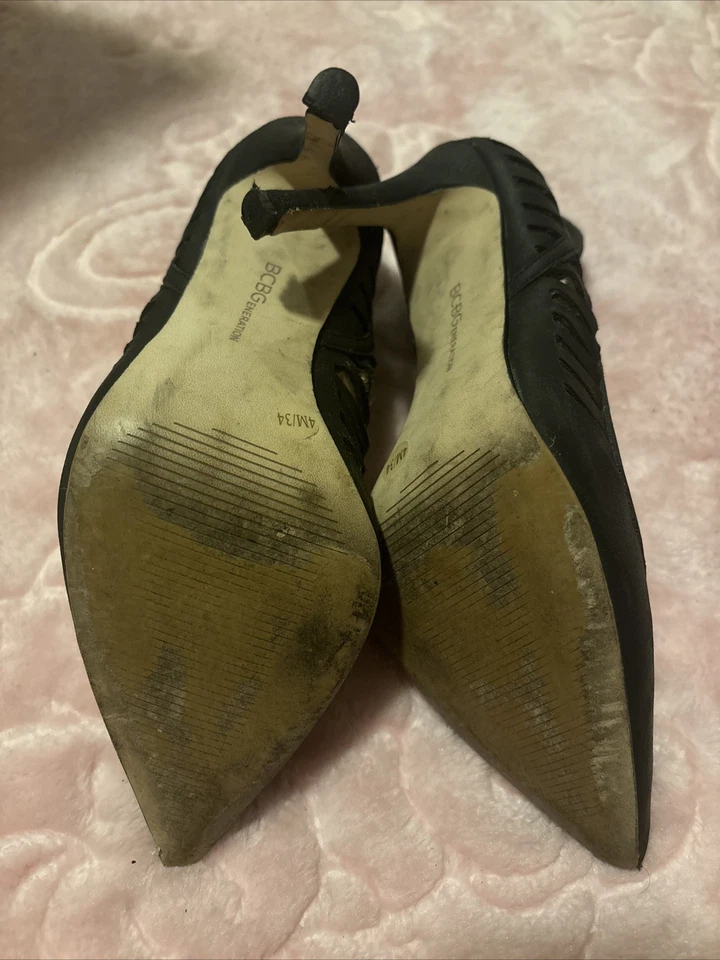 BCBGeneration женщин черный каблуки Zise 4/M (34, б/у - Изображение 4 из 4