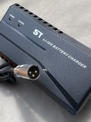 Prophete E-Bike Ladegerät STC-8108LC 36V 3A. Electric E-Bike Charger