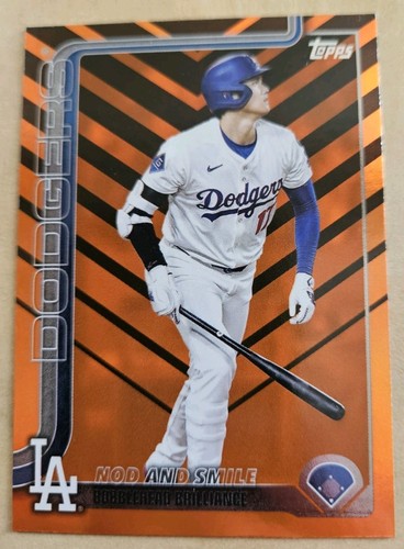 2025 Topps Update Holiday Foil Shohei Ohtani CL (#US84) Dodgers SP