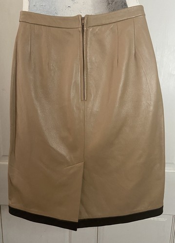 Saks Fifth Avenue Folio Collecion Woman’s Tan Black Leather Skirt Size 4 - Picture 2 of 12