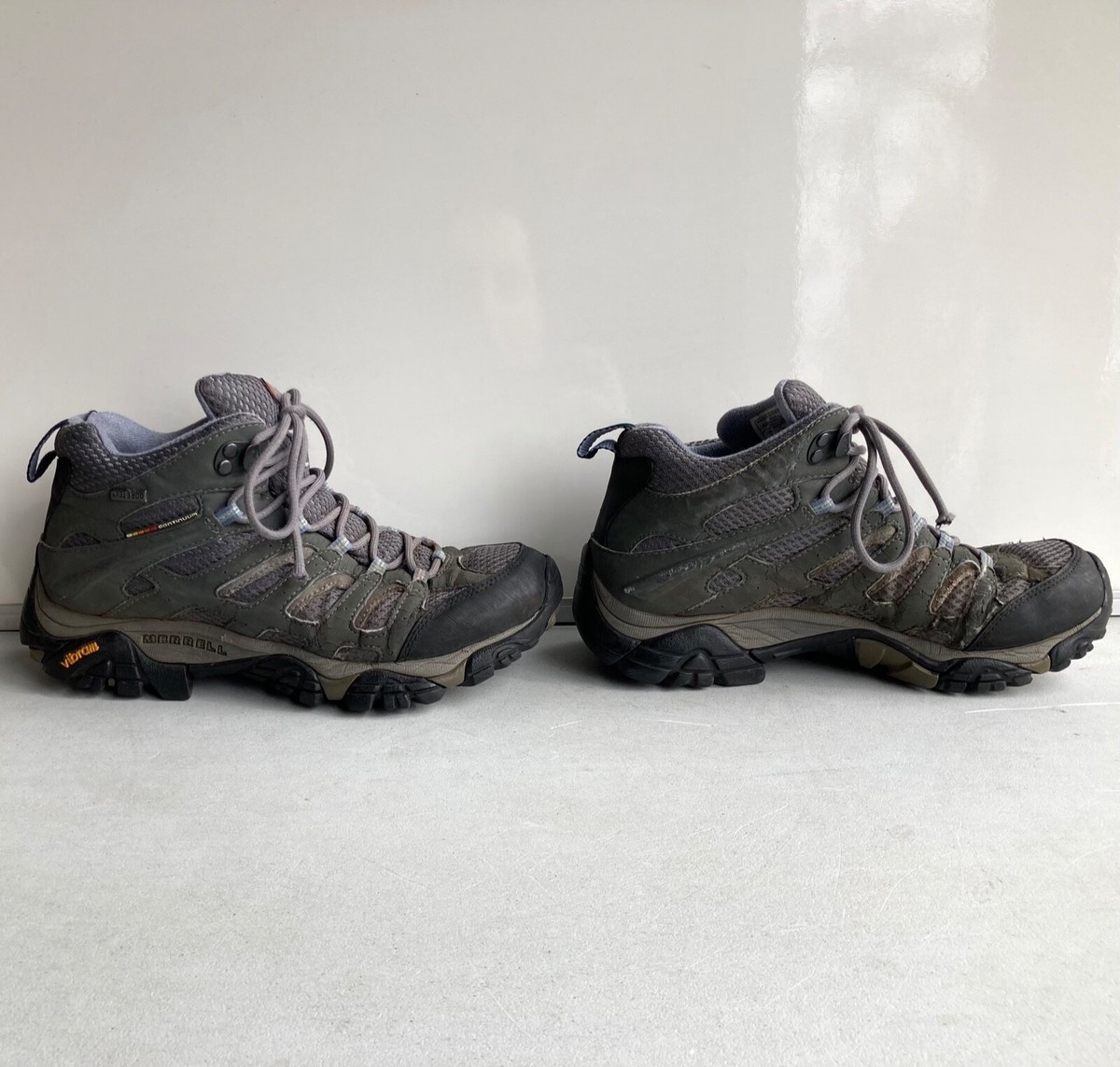 Merrell Moab Mid Gore-Tex XCR Women's Waterproof Hiking