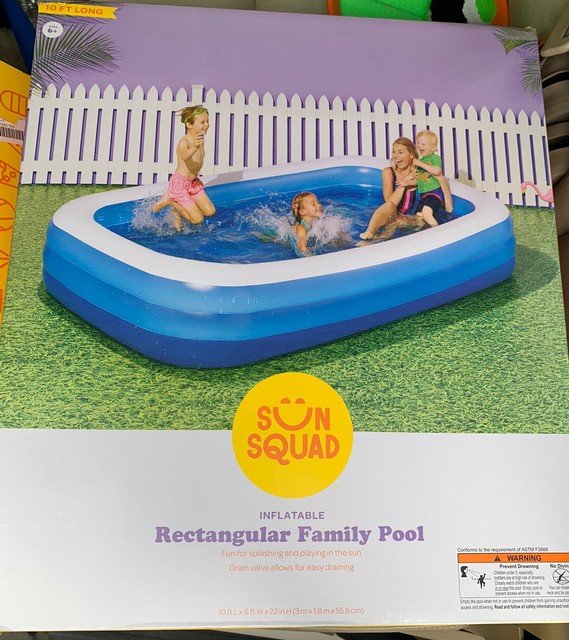 Sun Squad 10 X 22 Deluxe Rectangular Family Inflatable Above Ground