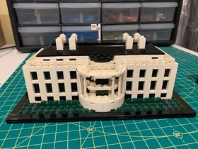 LEGO ARCHITECTURE: The White House (21006)