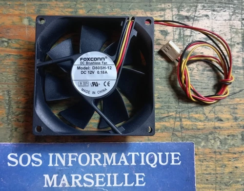 Ventilateur Foxconn D80SH-12 DC12V 0.18A 3-Pin 80x80x25mm