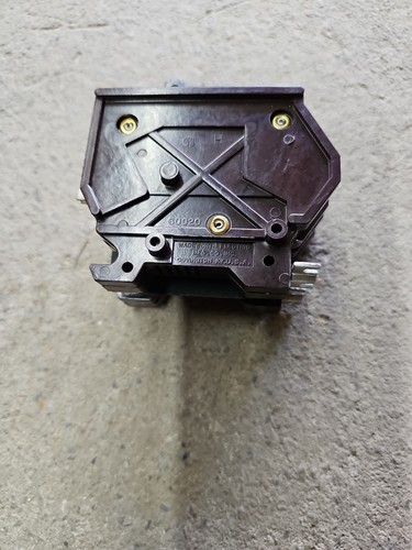 Wadsworth 20 Ampere 2-polig 120/240V Leitungsschutzschalter, 20A - Bild 2 von 2