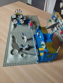 LEGO 6970 BETA-1 Command Base Classic Space (1980) Legoland Complete Notice Box