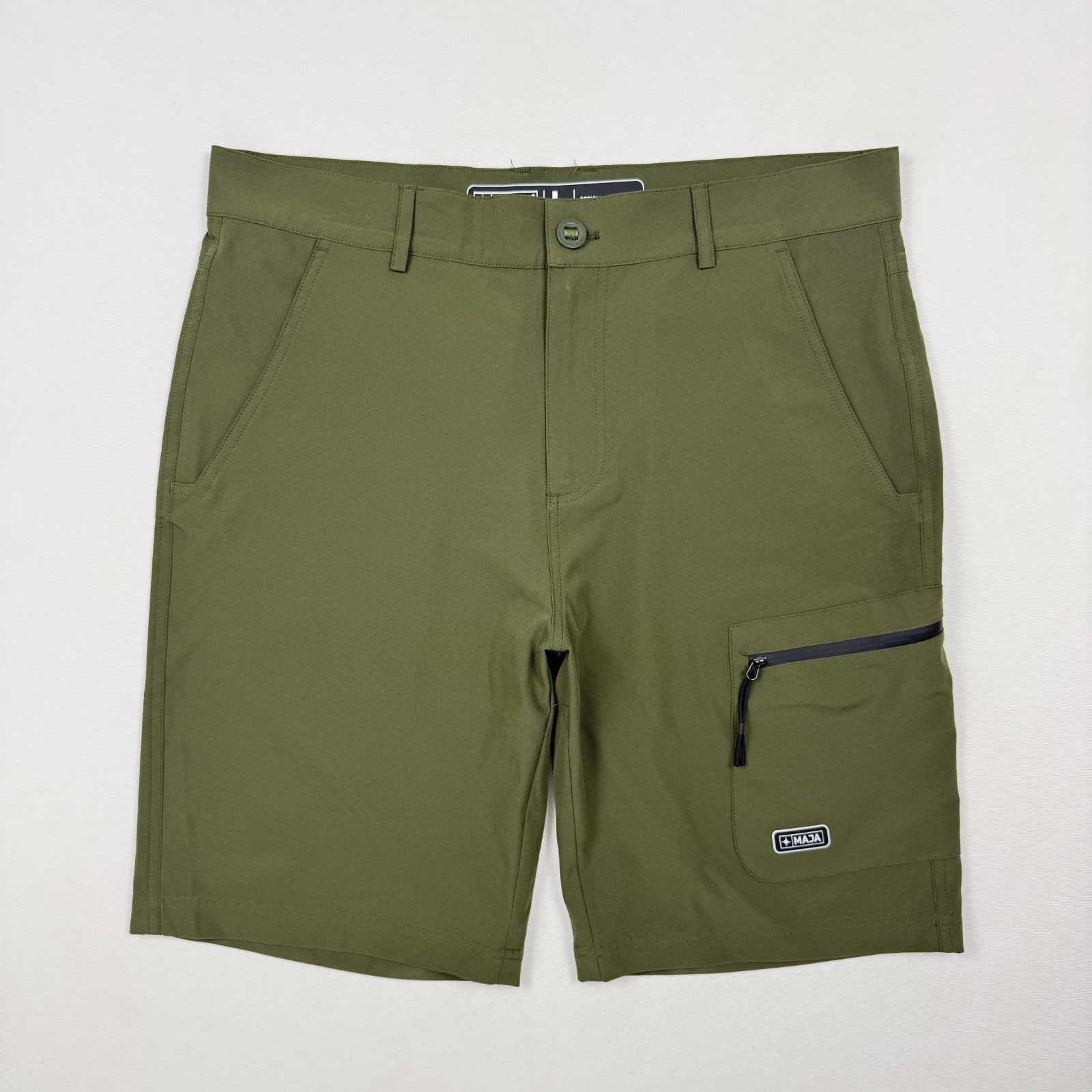 MAJA Sportswear Shorts Mens Size L Fishing Green Cargo Performance