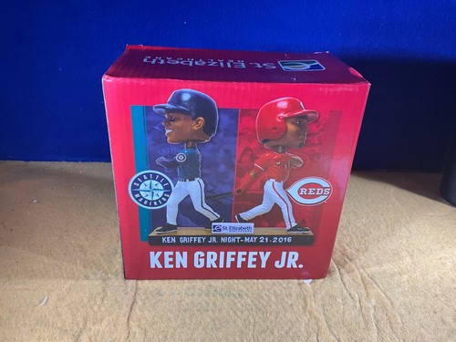 U11-97 KEN GRIFFEY JR. BOBBLEHEAD - CINCINNATI REDS - MLB - 2016 - 5” TALL - Picture 9 of 13