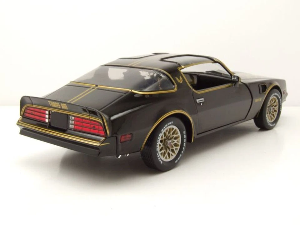 Pontiac Trans Am 1977 Negro Dorado Modelo De Coche 1:18 Greenlight Collectibles - Imagen 2 de 4