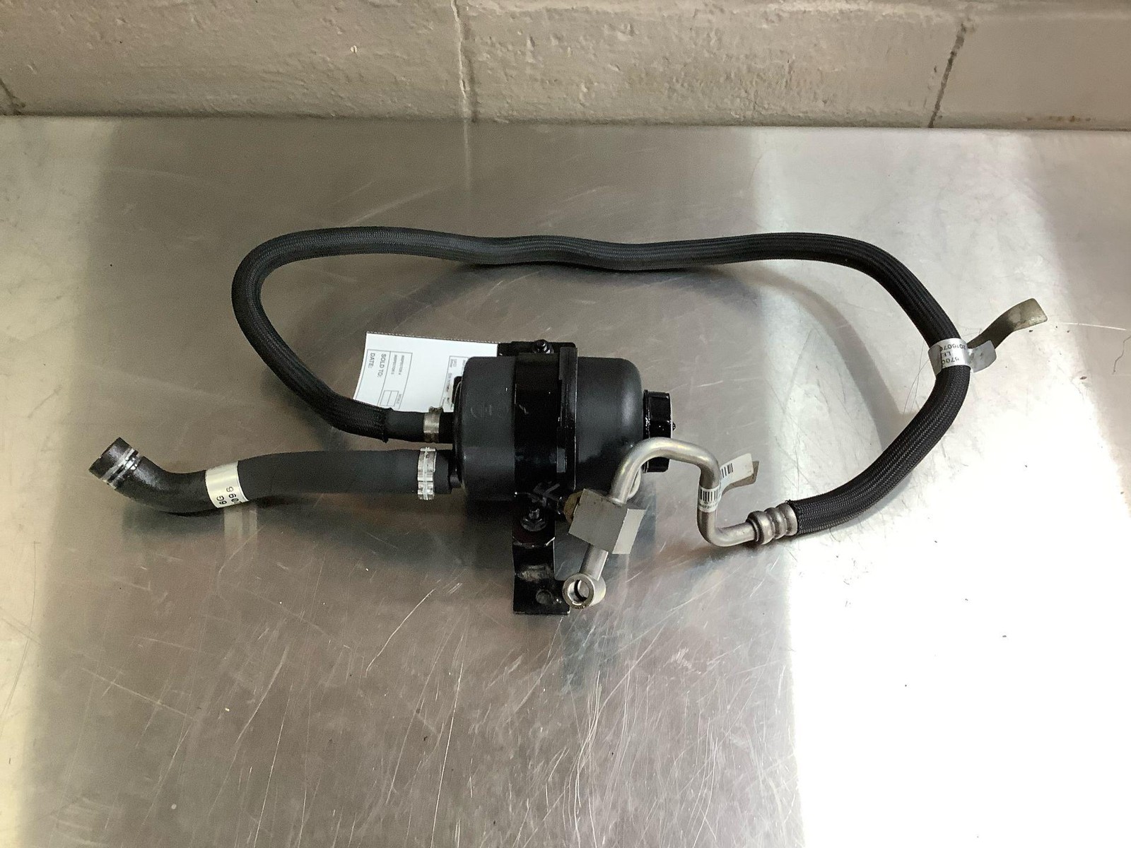2017 - 2020 MASERATI LEVANTE 3.0L AWD Power Steering Reservoir Oem