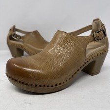 767 Dansko Women's Sassy Milled Nubuck Size 39