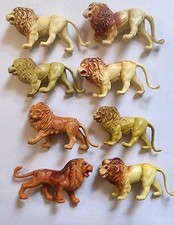 Hong Kong toy lion plastic animal zoo figures x 8