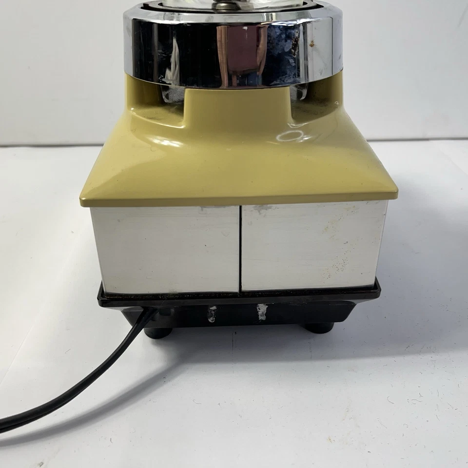 Licuadora y jarra de vidrio vintage SUNBEAM de estado sólido de cambio de velocidad probada Foto 4 de 4