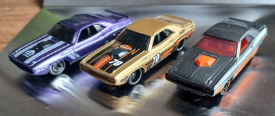 Hot Wheels / Dodge Challenger Set / US Muscle Cars Sammlungsauflösung