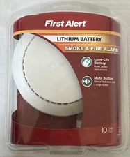 FIRST ALERT Smoke & Fire Alarm Detector Model SA305CN Lithium Factory Sealed