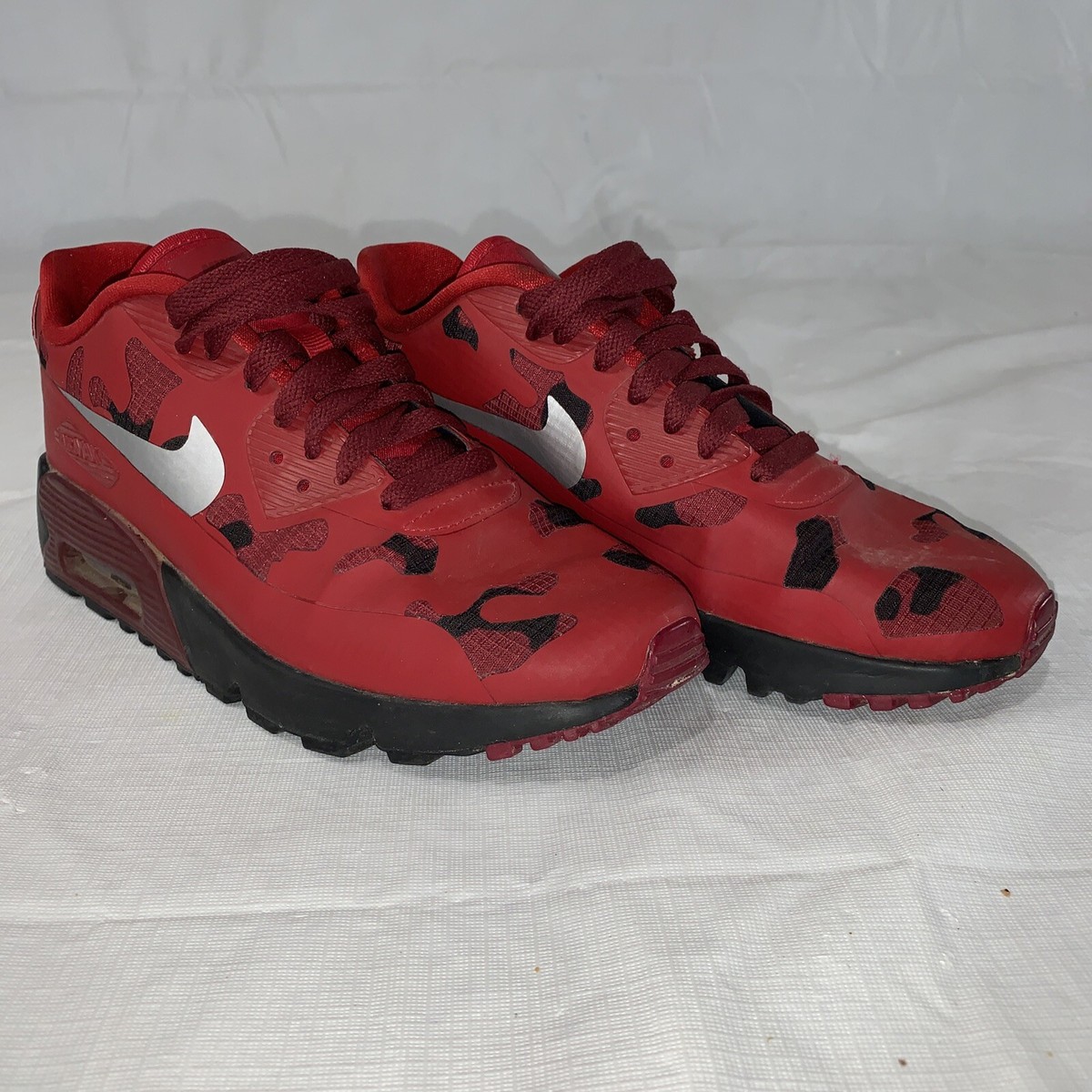 red camo air max 90