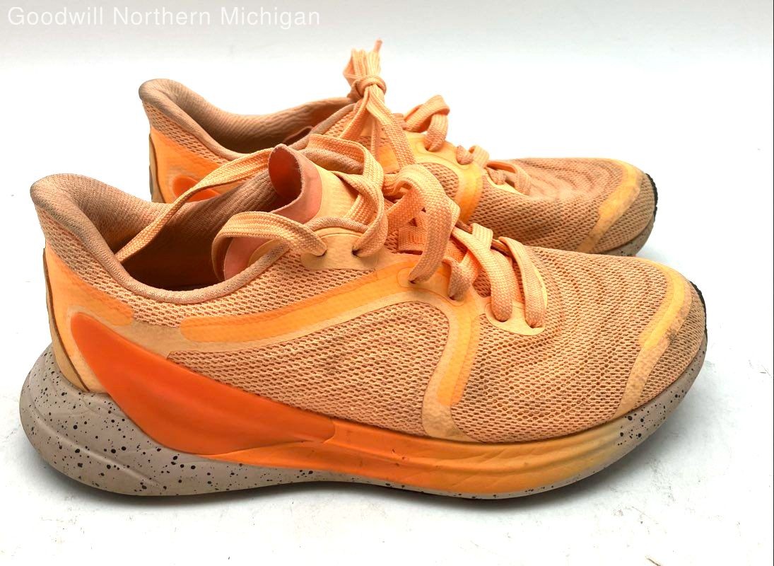 Lululemon Peach/orange Solid Running Athletic Sho… - image 1