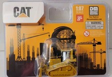 Diecast Masters - 1:87 Scale Cat D5M Track-Type Tractor BBDM84401