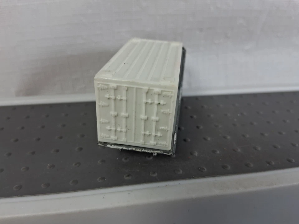 Matchbox Volvo Big Top Circus Truck White Die Cast Parts Restore - Image 4 of 4