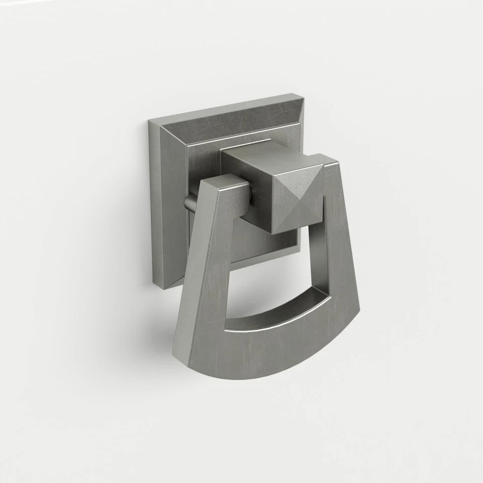 Armario de almacenamiento Salinas Accent con puertas en blanco puro y gris Shiplap Foto 4 de 4