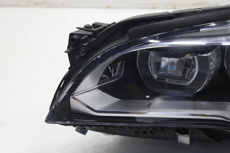 13-15 宝马 750i xDrive 左前 LED 车头灯 63117348501 原始设备制造商 * ReaD 按原样 * — 第 3/4 张图片