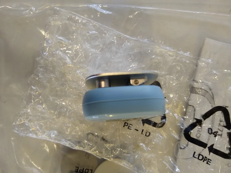 Omron Alvita Wireless Activity Tracker Bluetooth Smart HJ-327T - Image 3 of 4