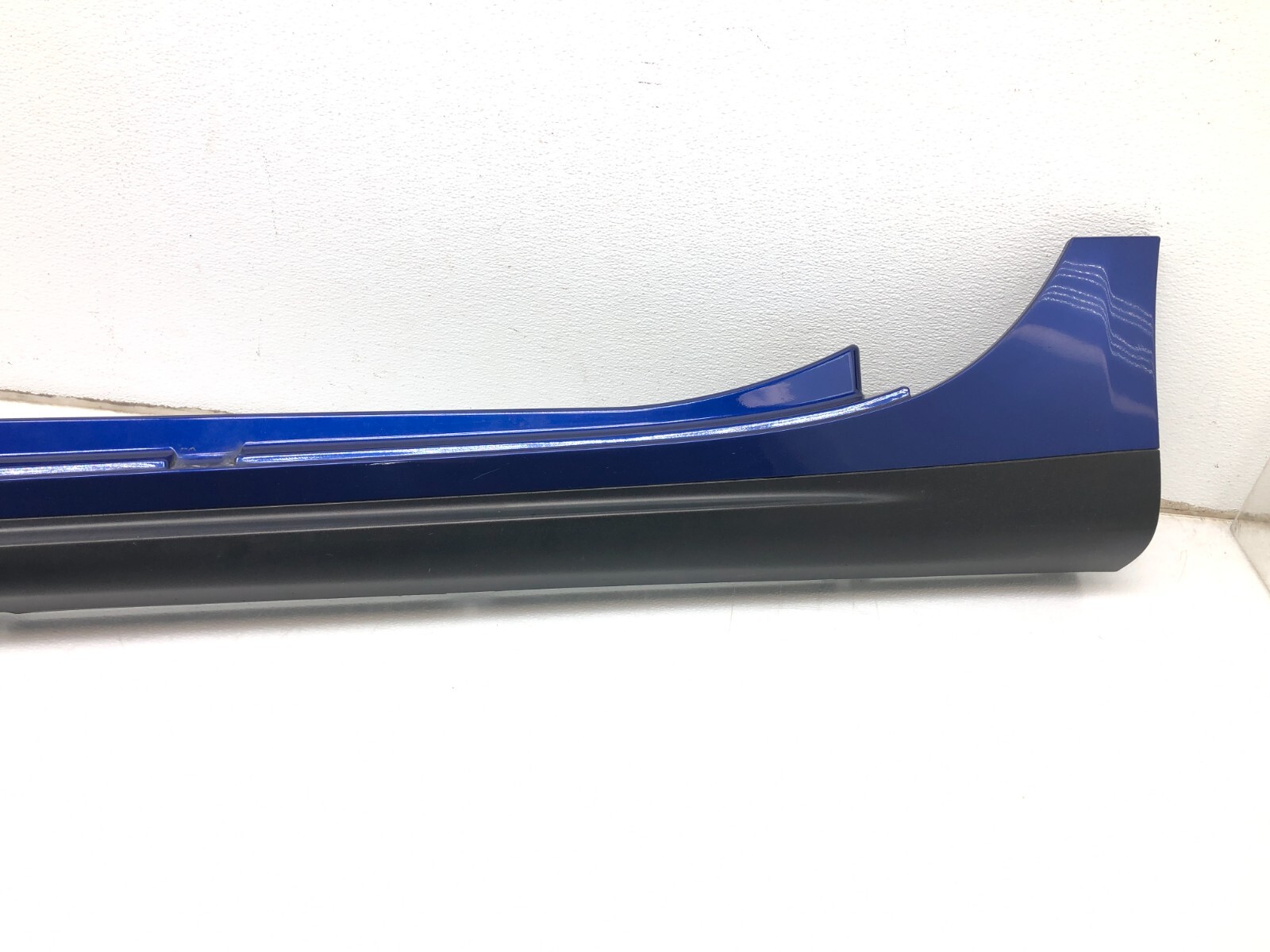 2014-2019 MASERATI GHIBLI S Q4 LEFT DRIVER SIDE SKIRT ROCKER PANEL OEM BLUE.