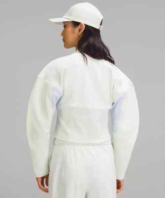 LULULEMON Bone/Blissful Blue Ribbed Luxtreme Wide-Sleeve Pullover