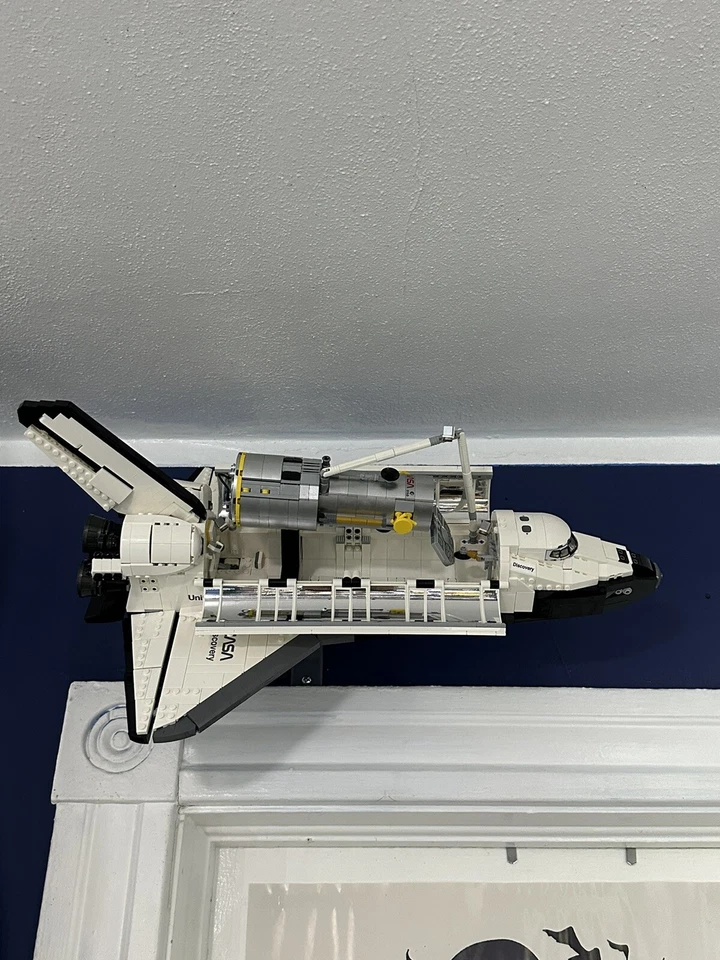 Expositor de montaje en pared para Lego Space Discovery Shuttle Foto 2 de 4