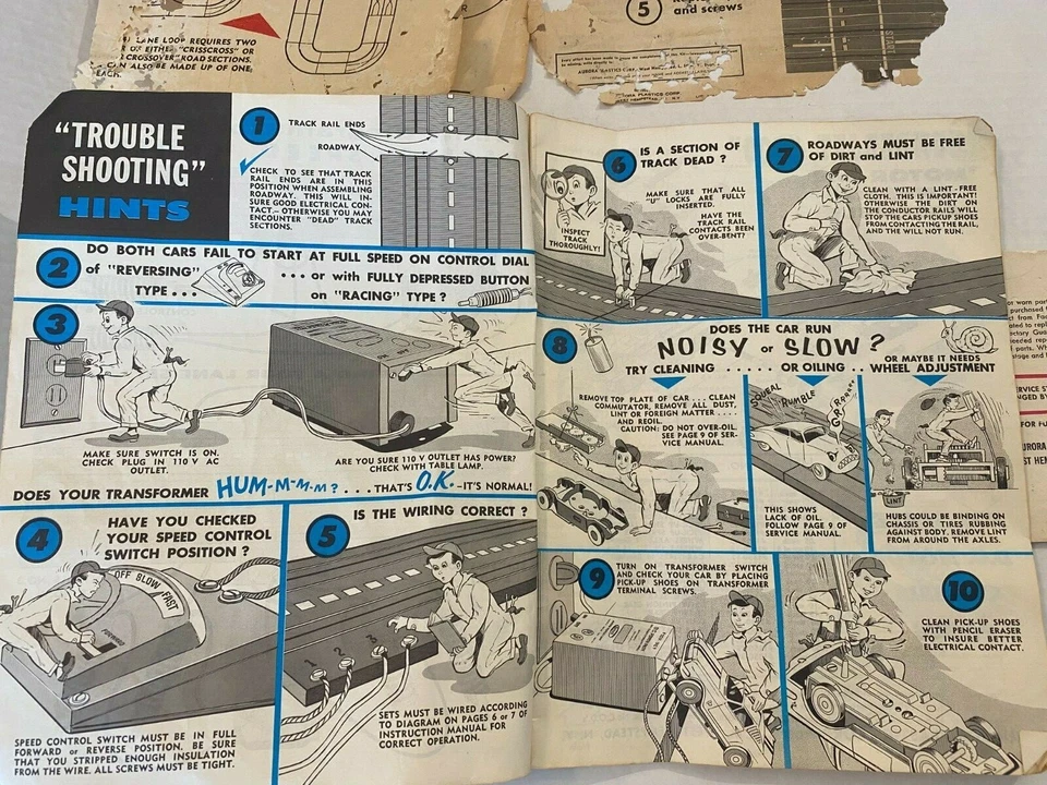 MAL ESTADO Modelo Aurora Motor Instrucción Lote Estación de Servicio Ranura Coche Antiguo Foto 2 de 4