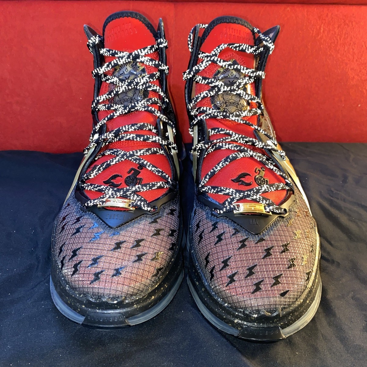 シューズ(男性用) Nike Lebron 19 Doernbecher Sam David \" Nike LeBron 19 Doernbecher Sam David - POIZON