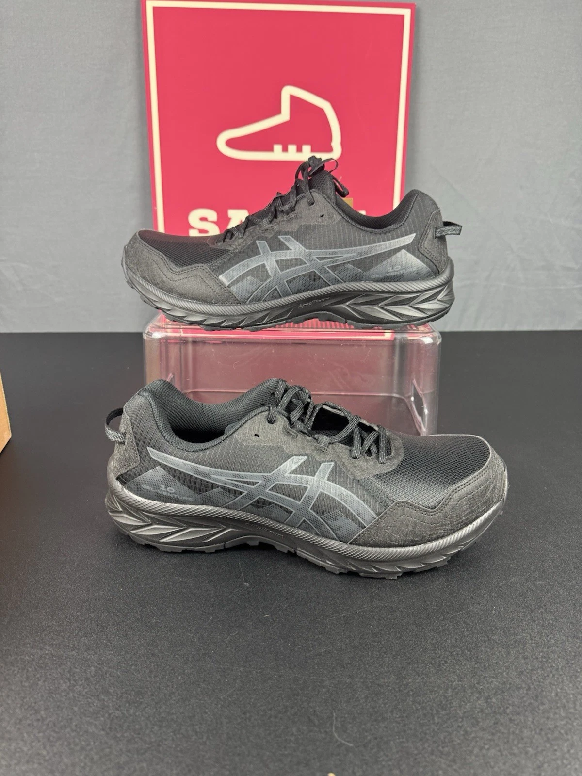 Nuovo ASICS Gel Venture 10 nero grigio grafite TG: 8M