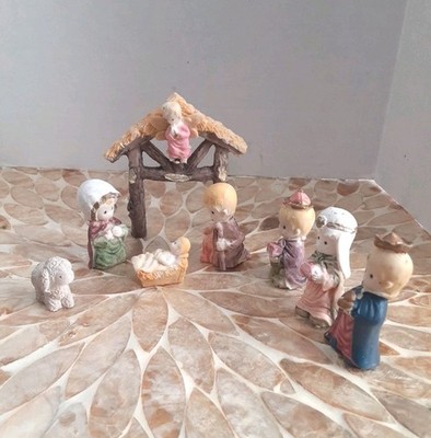 Miniature Nativity Scene 8 Piece Resin Christmas Religious Decor Doll House Size