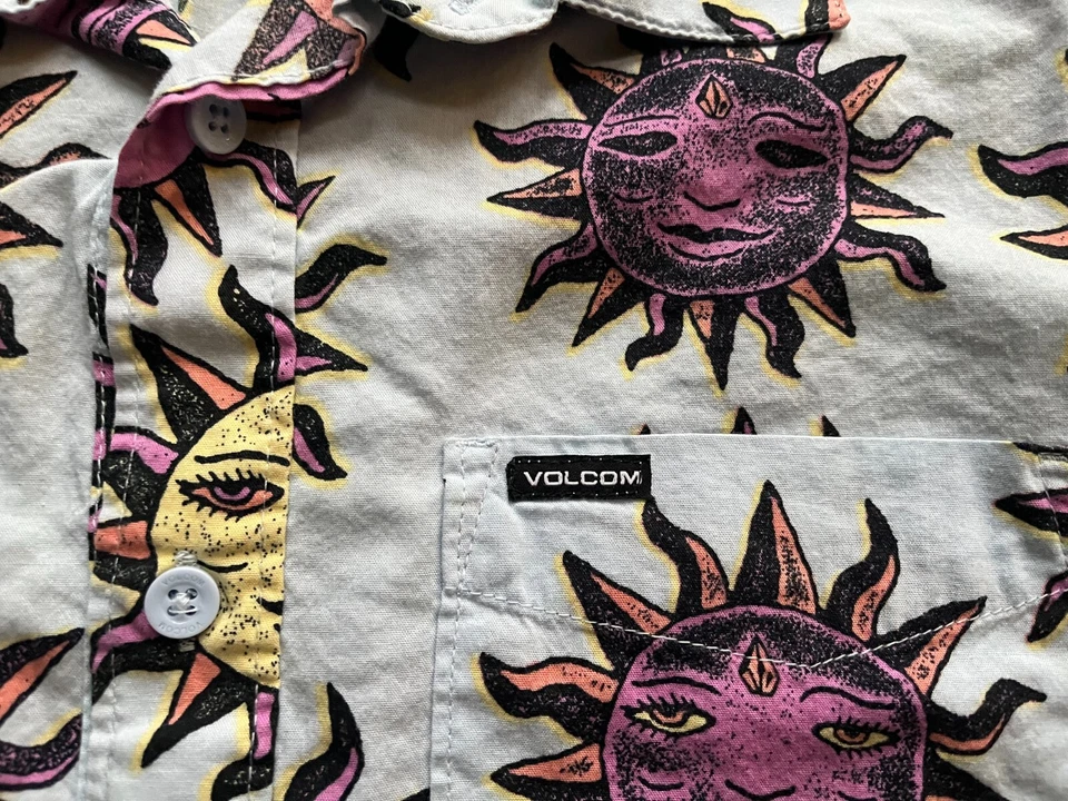 VOLCOM STONE CLASSIC FIT TRIBAL SUN POCKET SHIRT BLUE MULTI MENS SMALL EXCELLENT - Image 3 of 4