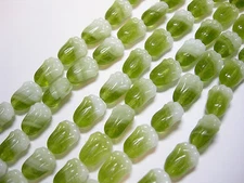19 beads - Kelly Green and White Czech Glass Tulip Flower Beads 10x7mm
