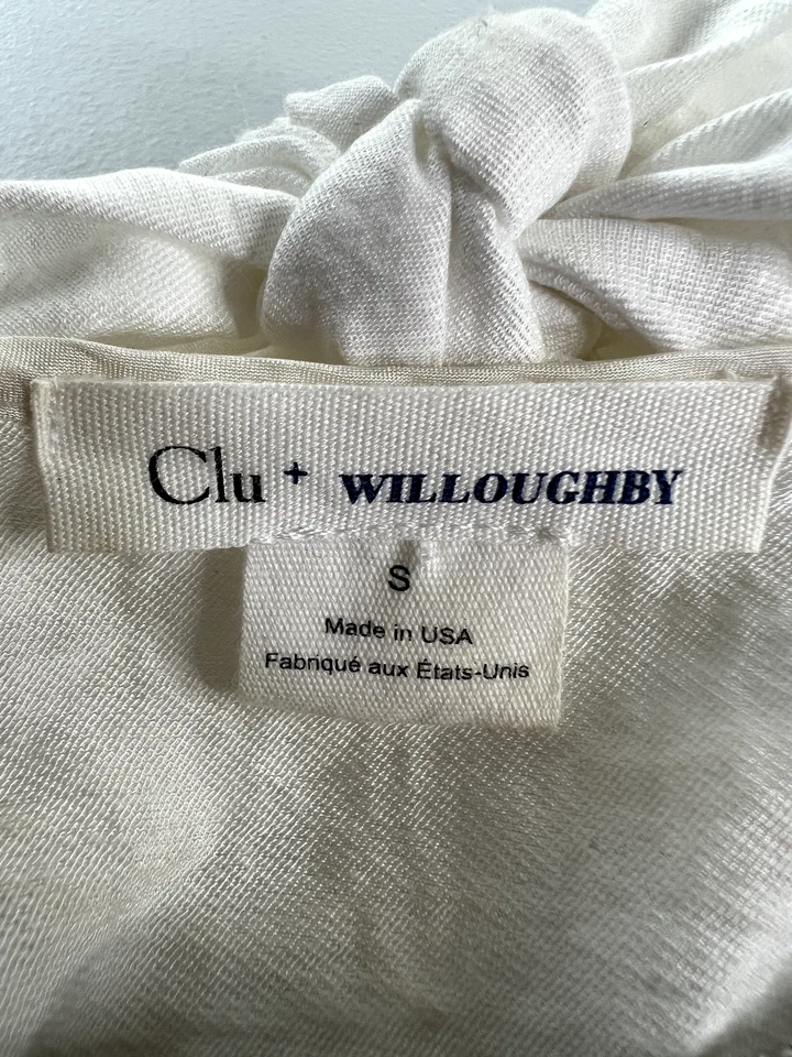 Suéter Anthropologie Clu + Willoughby Mujer Gris Metálico Lazo Espalda Talla S EE. UU. Foto 3 de 4