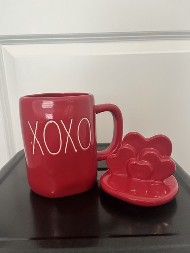Collectible Rae Dunn Valentines Day Holiday Mug - Picture 3 of 5