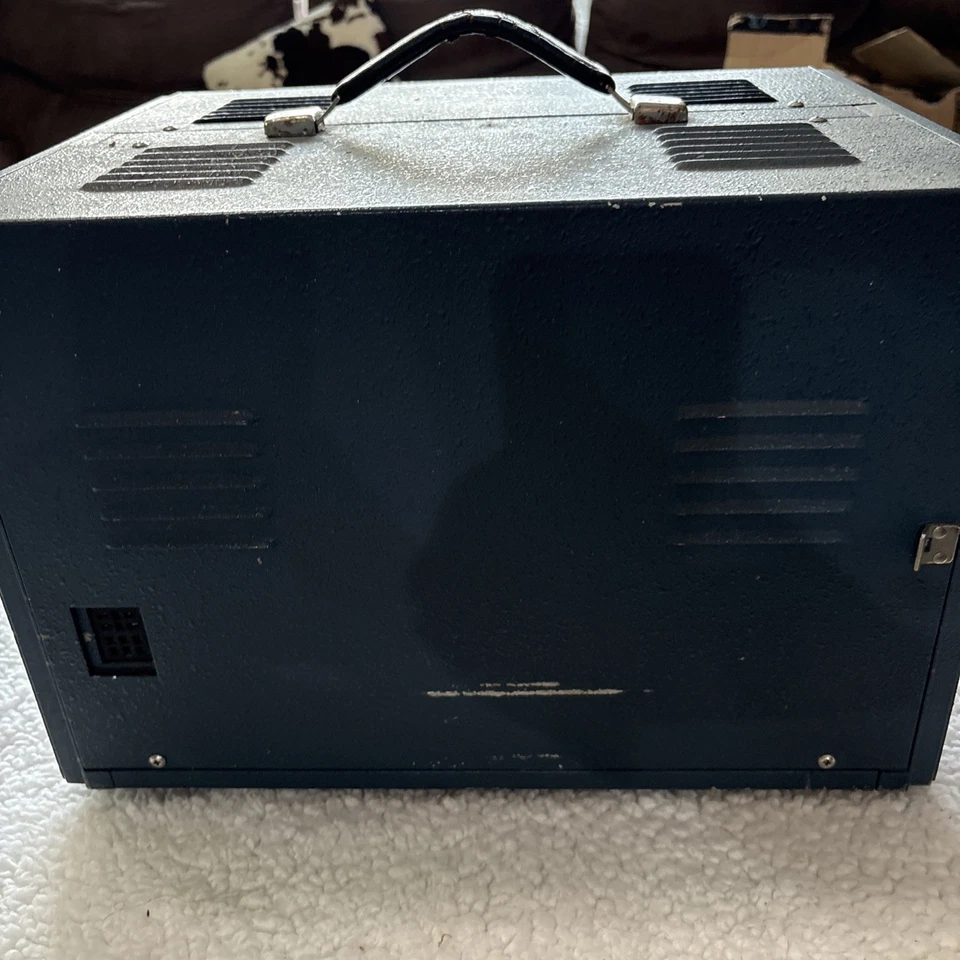 Monitor de servicio Cushman CE3 con mezclador de banda ancha modelo 303 y desviación Fm 302 Foto 4 de 4